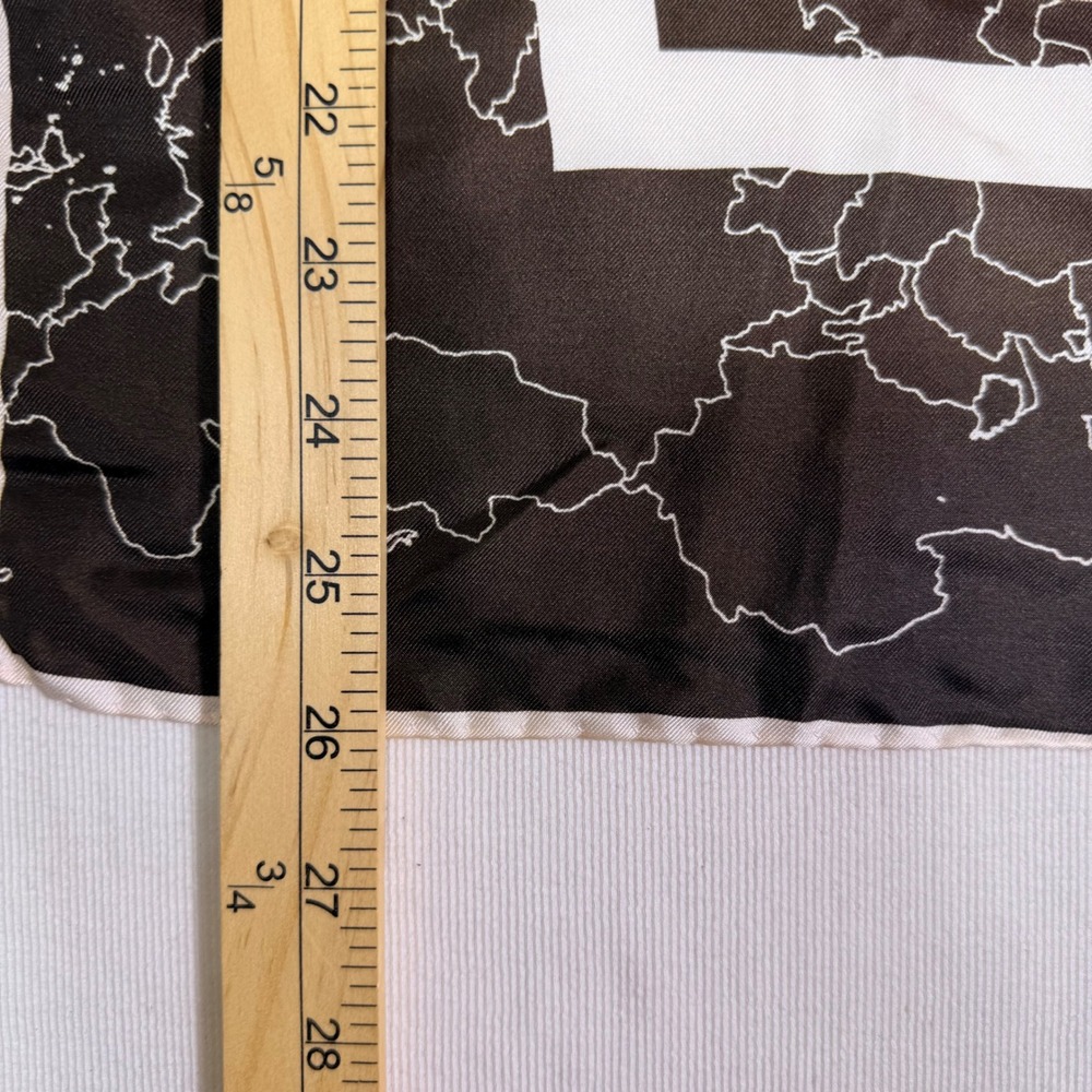 Alviero Martini 1A Classe Scarf OS Brown Geo Map Print 100% Silk Made in Italy - Picture 6 of 10